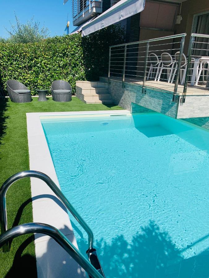 Appartamento Casa Eva con piscina privata Moniga del Garda Esterno foto